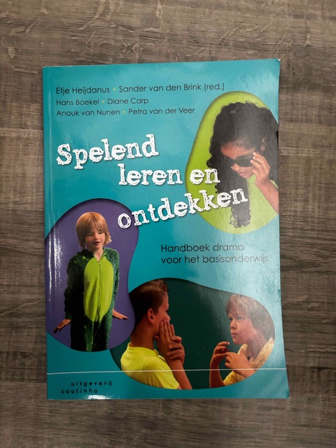 9789046907993-Spelend-leren-en-ontdekken