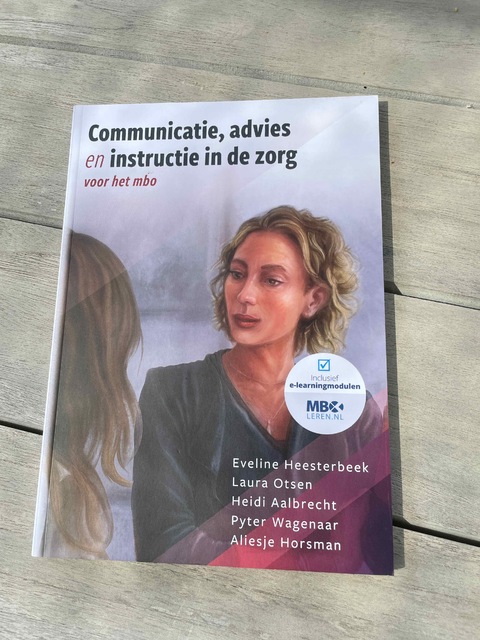 9789083181103-MBOL-Communicatie-advies-en-instructie-in-de-zorg