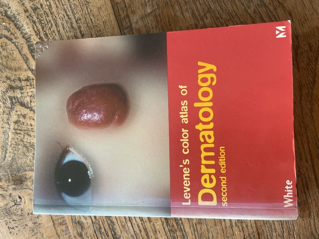 9780723425526-Levenes-Color-Atlas-Of-Dermatology