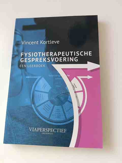 9789082609905-Fysiotherapeutische-gespreksvoering-een-leerboek