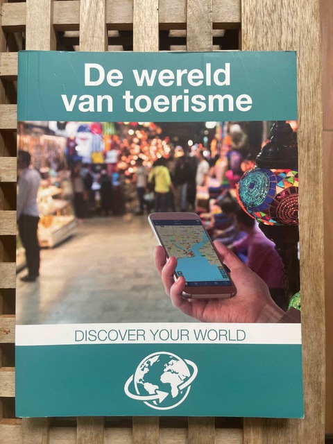 9789491625138-De-wereld-van-toerisme-