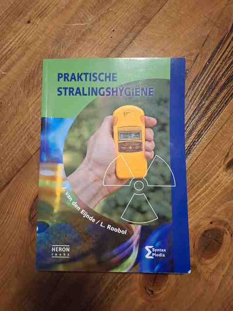 9789491764295-Praktische-stralingshygiene