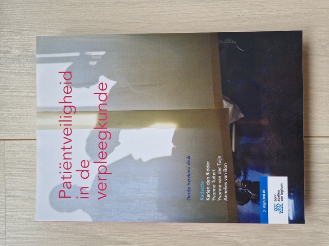 9789036811125-Patientveiligheid-in-de-verpleegkunde