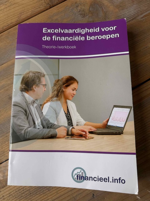 9789037234572-Excelvaardigheid-voor-de-financiele-beroepen-Theorie-werkboek