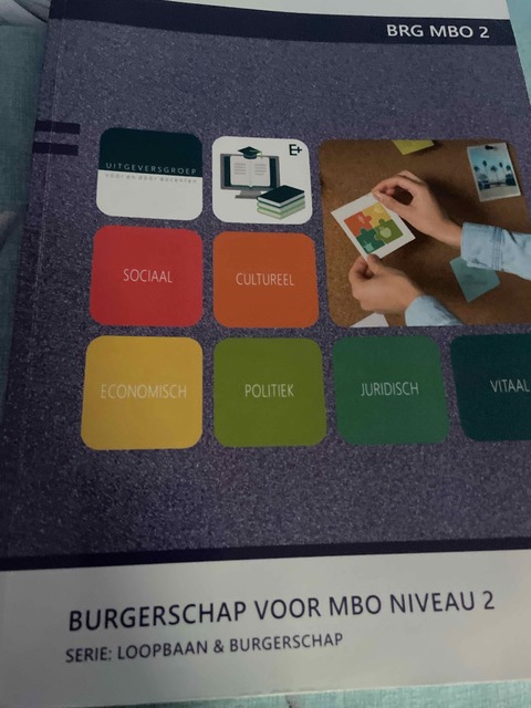 9789400228047-BRG-MBO-2