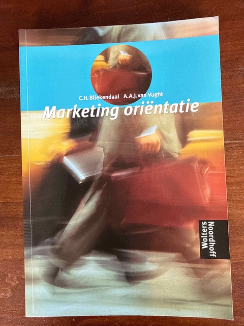 9789001045616-Marketing-orientatie