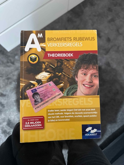 9789067992534-Bromfiets-rijbewijs-verkeersregels