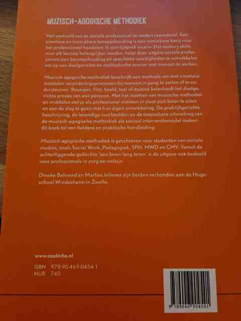 9789046904541-Muzisch-agogische-methodiek