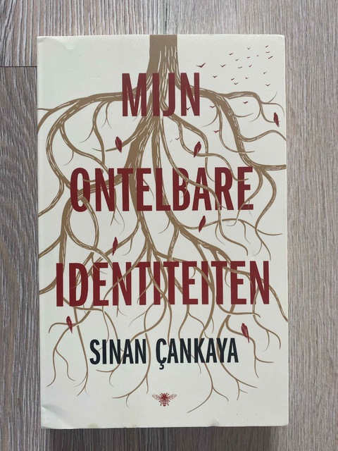 9789403184005-Mijn-ontelbare-identiteiten