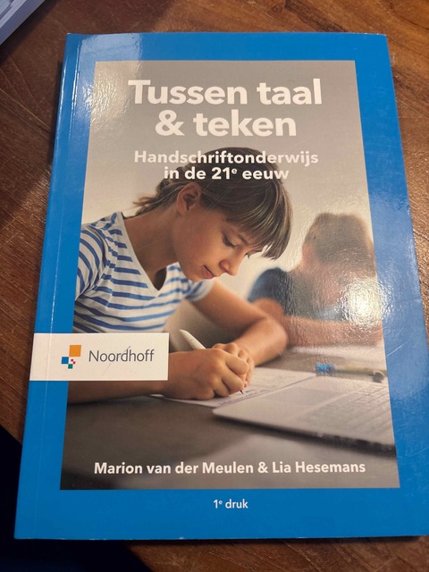 9789001994464-Tussen-Taal-teken