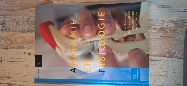 9789031346837-Anatomie-en-fysiologie