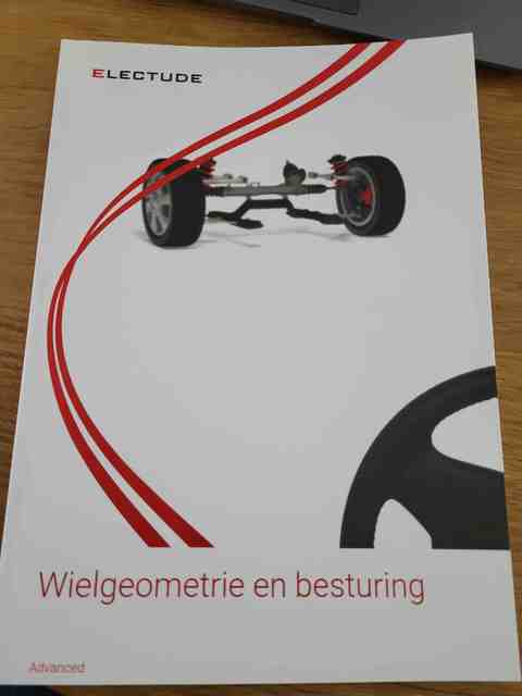 9789493342651-Wielgeometrie-en-besturing-Advanced