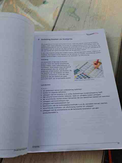 9789056366230-Administratie-en-financieel-management