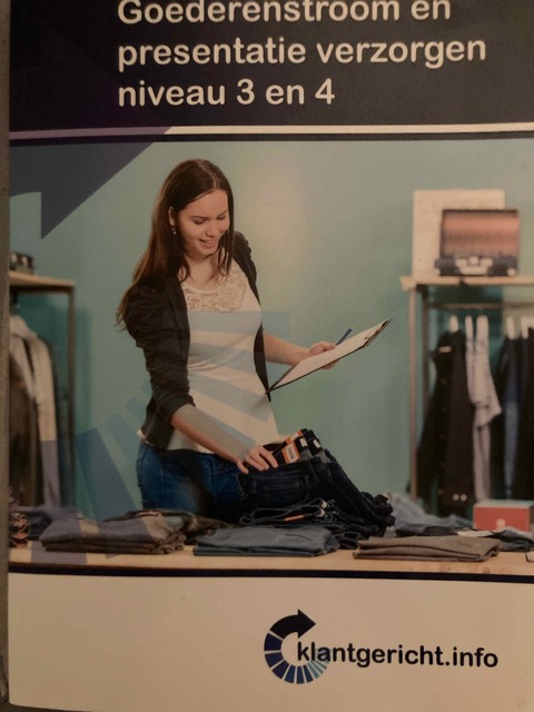 9789037227826-Goederenstroom-en-presentatie-verzorgen-niveau-3-en-4