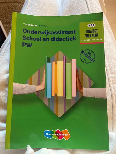 9789006239539-Traject-Combipakket-Onderwijsassistent-School-en-didactiek-PW-niveau-4-boek-en-totaallicentie-1-jaar