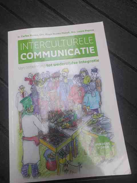 9789023251323-Interculturele-communicatie