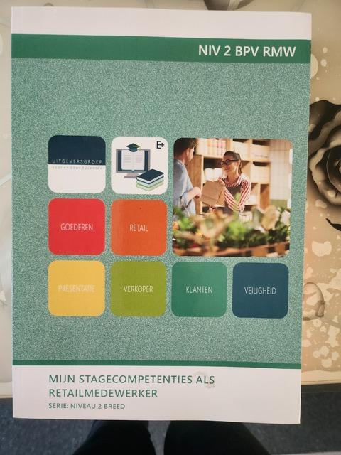 9789400234239-NIV-2-BPV-RMW