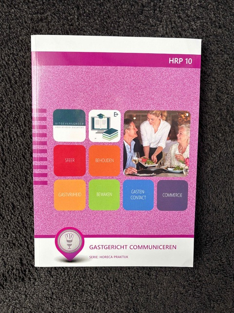 9789400227361-HRP-10