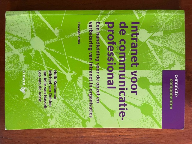 9789014095424-Intranet-voor-de-communicatieprofessional