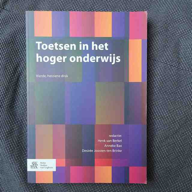 9789036816786-Toetsen-in-het-hoger-onderwijs