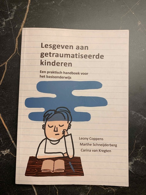 9789088505621-Lesgeven-aan-getraumatiseerde-kinderen