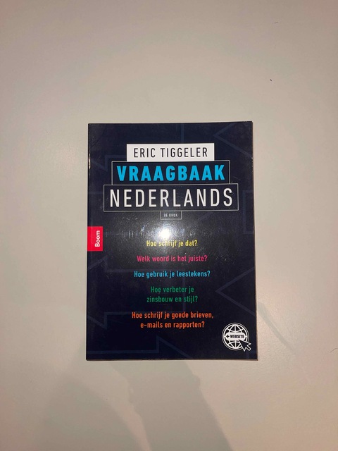 9789024428182-Vraagbaak-Nederlands