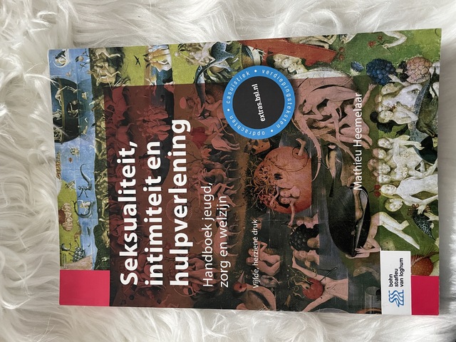 9789036819275-Seksualiteit-intimiteit-en-hulpverlening