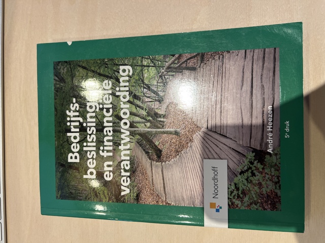 9789001749750-Bedrijfsbeslissingen-en-financiele-verantwoording