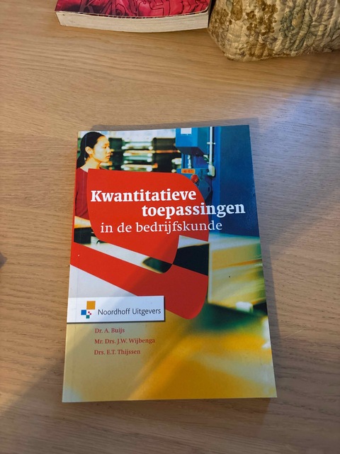 9789001110017-Kwantitatieve-toepassingen-in-de-bedrijfskunde