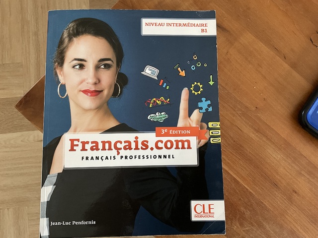 9782090386851-Fran%C3%83%C2%A7ais.com-niveau-intermediaire-B1--livre-de-l%5C%5C%5C%5C%5C%5C%5C%5C%5C%5C