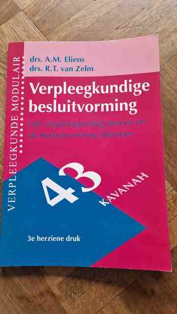 9789057401091-Verpleegkundige-besluitvorming