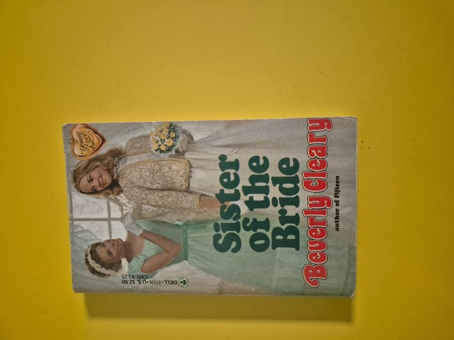 9780440975960-Sister-of-the-Bride