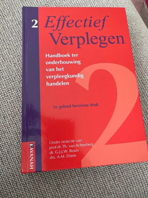 9789057401176-Effectief-Verplegen-Handboek-ter-onderbouwing-van-het-verpleegkundig-handelen