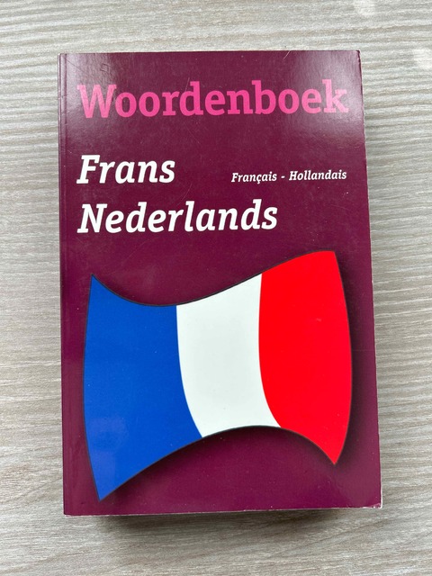 9789049102937-Woordenboek-Frans-Nederlands