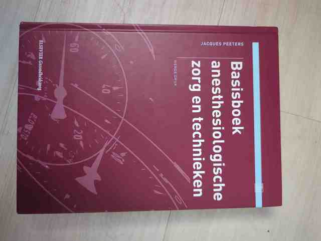 9789035230095-Basisboek-anesthesiologische-zorg-en-technieken