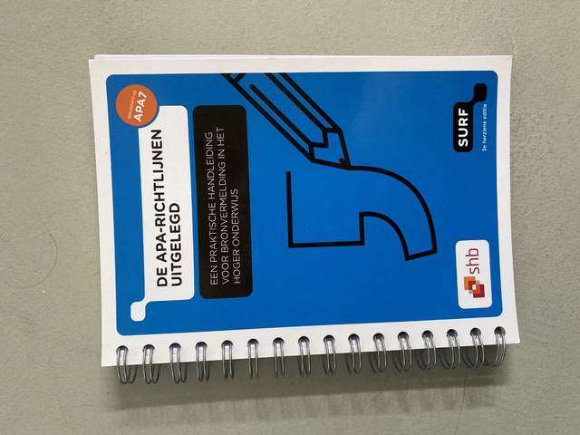 9789072482235-De-APA-richtlijnen-uitgelegd-Een-praktische-handleiding-voor-br