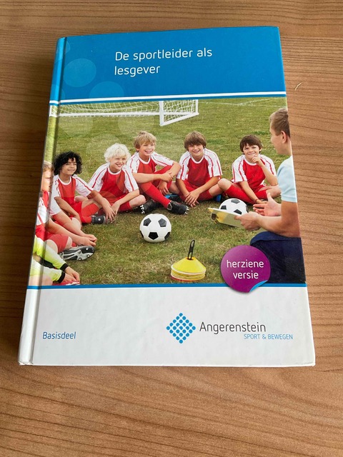 9789037256222-De-sportleider-als-lesgever-