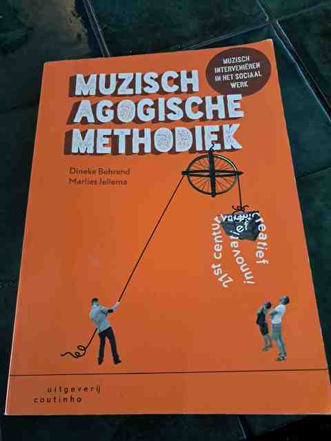 9789046904541-Muzisch-agogische-methodiek