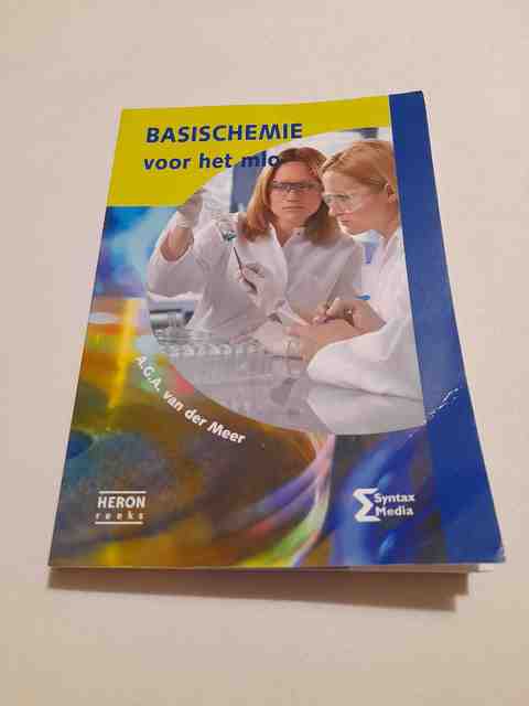 9789077423875-Basischemie-voor-het-MLO