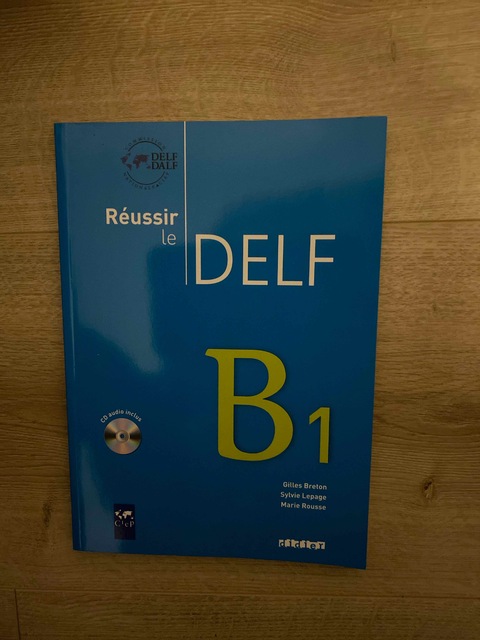 9782278064496-Reussir-le-DELF-2010-edition