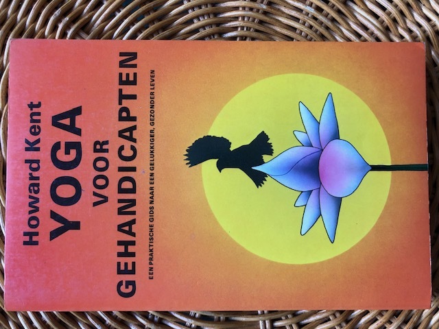9789062717576-Yoga-voor-gehandicapten