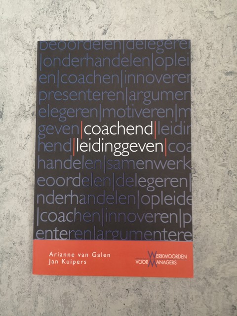 9789058711335-Coachend-leidinggeven