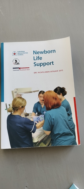 9789492543509-Newborn-life-support