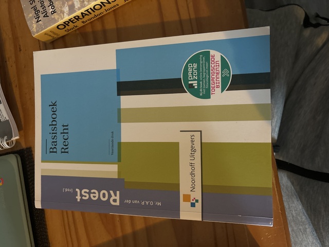 9789001845070-Basisboek-Recht