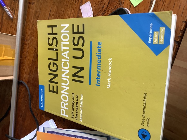 9781108403696-ENGLISH-PRONUNCIATION-IN-USE-I