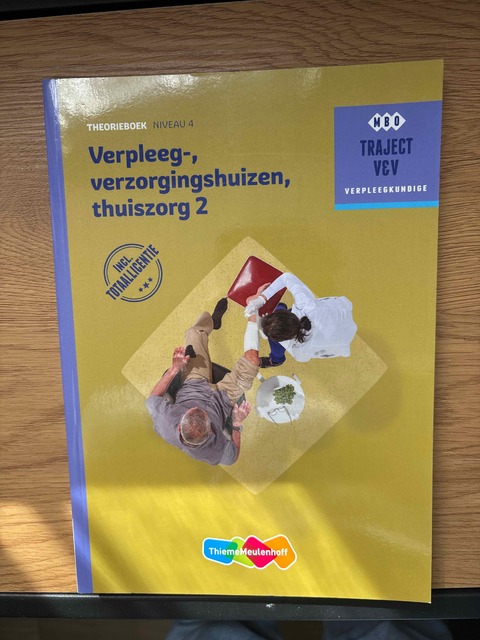 9789006953503-Traject-Combipakket-Niveau-4-verpleeg-verzorgingshuizen-thuiszorg-2-Theorieboek