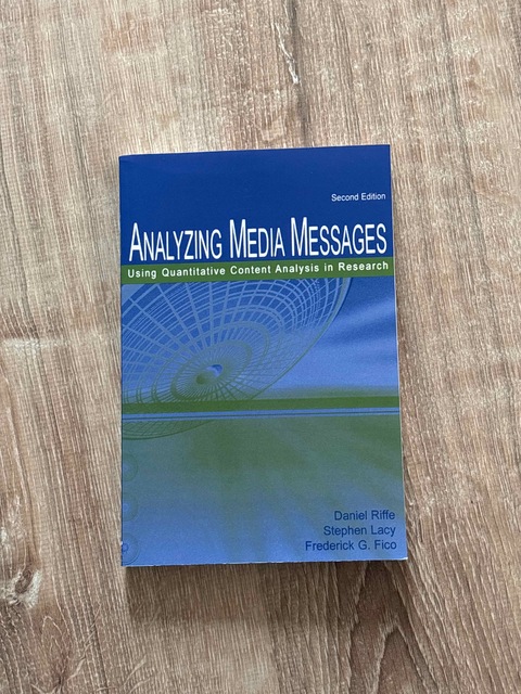 9780805852981-Analyzing-Media-Messages
