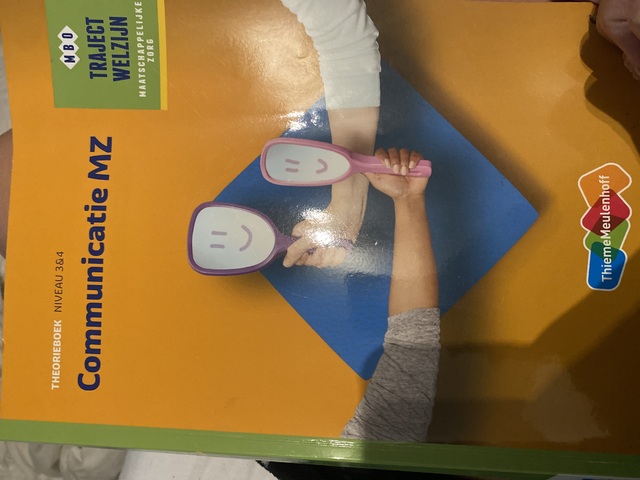 9789006858945-Communicatie-MZ-Niveau-3-4-Theorieboek