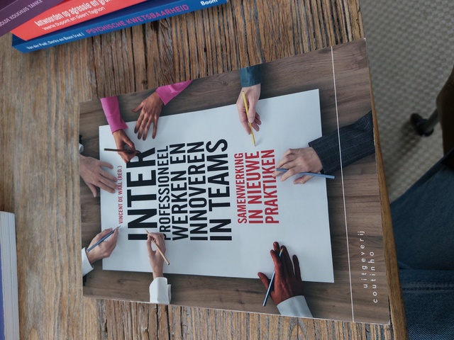 9789046906026-Interprofessioneel-werken-en-innoveren-in-teams