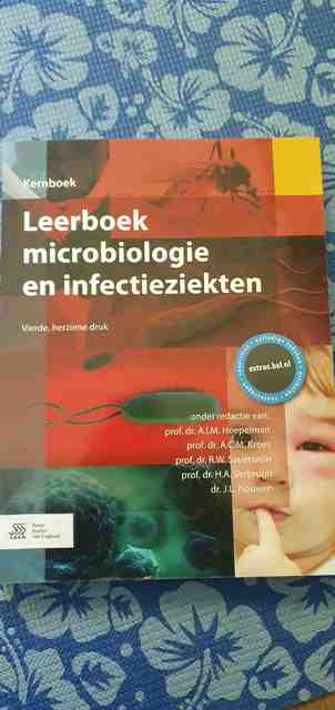 9789036811163-Leerboek-microbiologie-en-infectieziekten